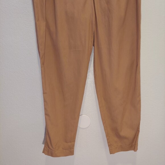 NWT a.n.a. Khaki Tan Pleated Chino Trousers Relaxed Fit Size 10 - Picture 5 of 7
